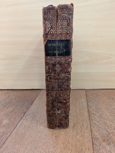 Altes buch panegyrici - altes,